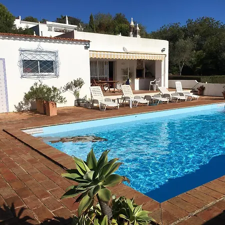 Charming House With Pool In * District de Faro