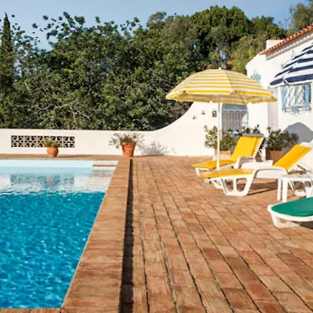 Дом отдыха Charming House With Pool In *