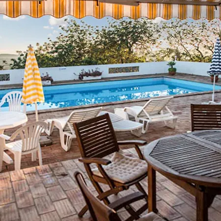 Дом отдыха Charming House With Pool In *