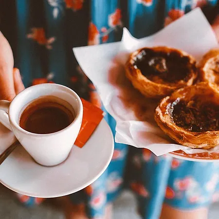 Charming House With Pool In Tatil Evi Faro